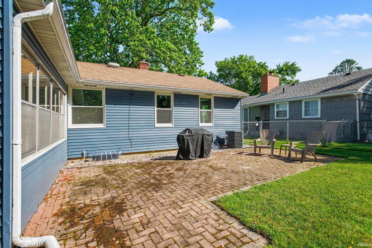 Listing Image 31