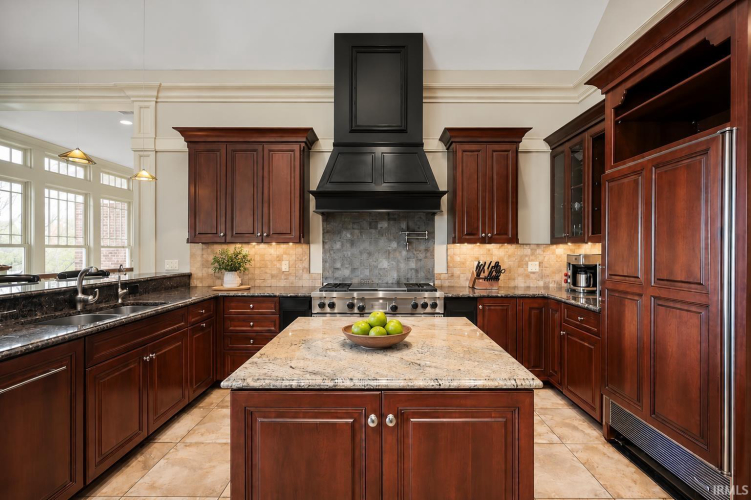 Listing Image 15
