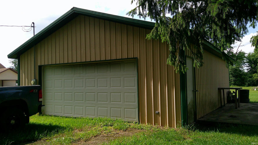 Listing Image 5