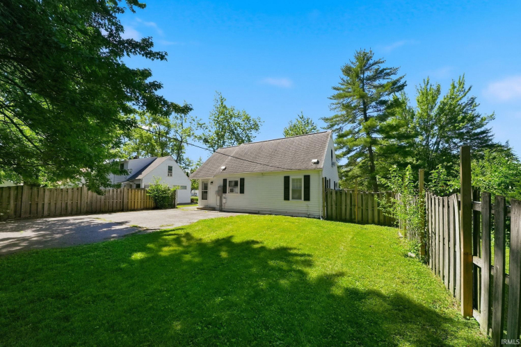 Listing Image 32