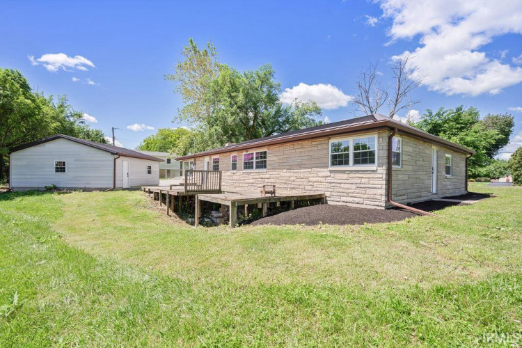Listing Image 28