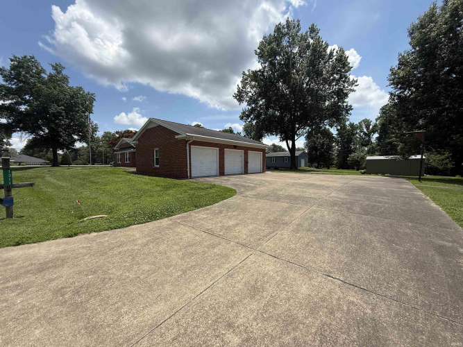 Listing Image 47
