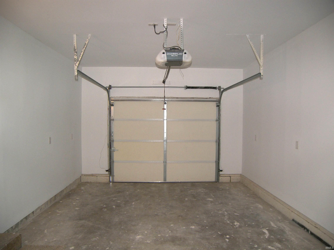 Listing Image 34