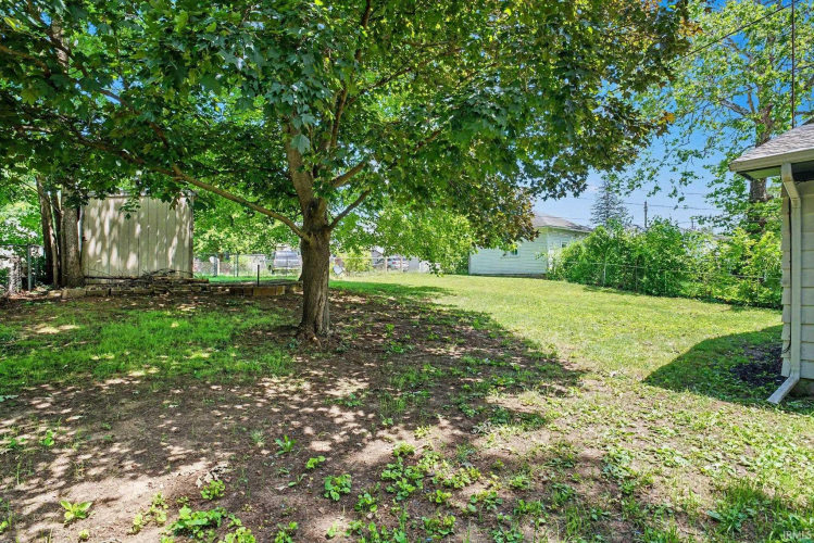 Listing Image 23