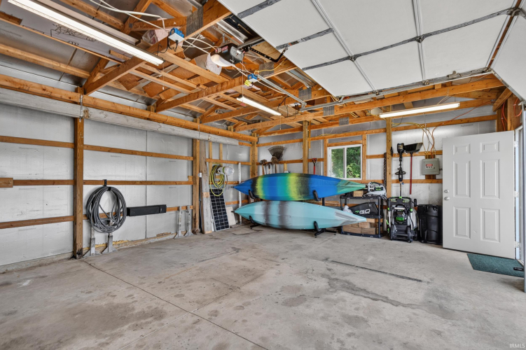 Listing Image 38