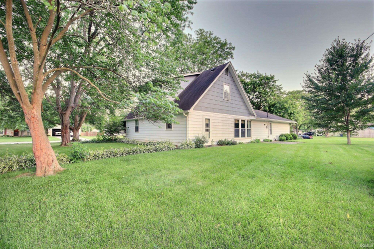 Listing Image 13