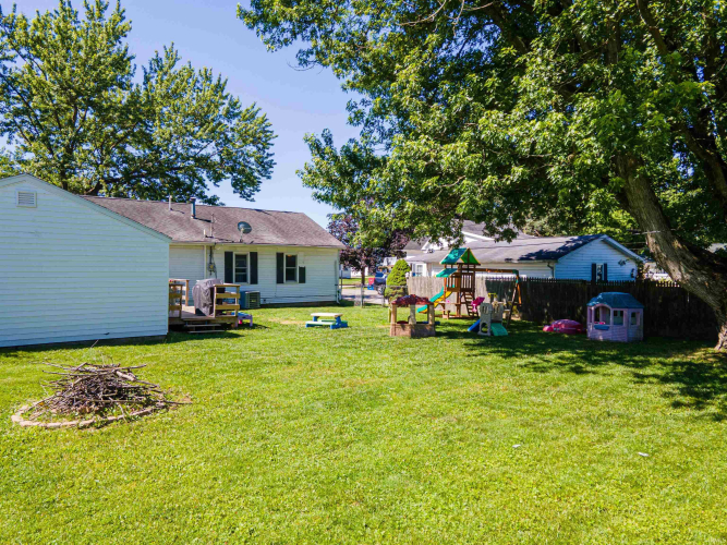 Listing Image 20