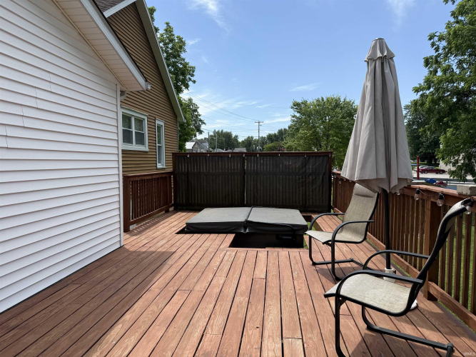 Listing Image 12