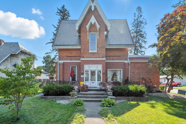 Listing Image 3