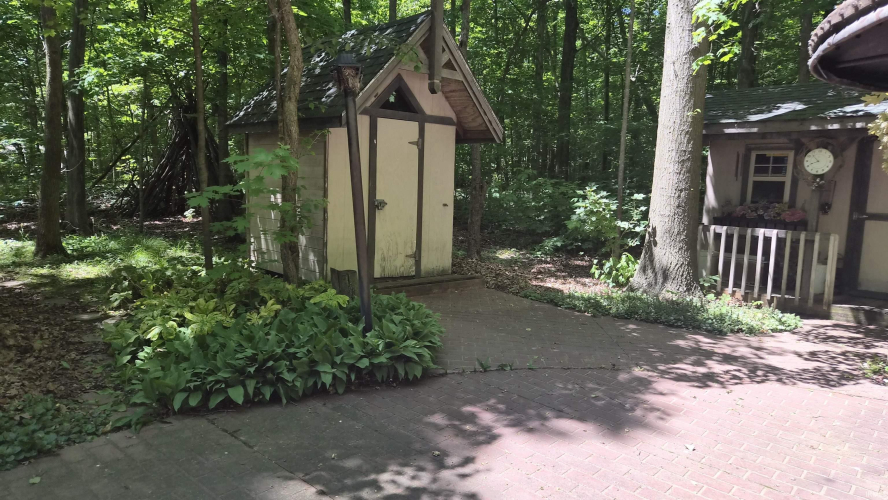 Listing Image 12