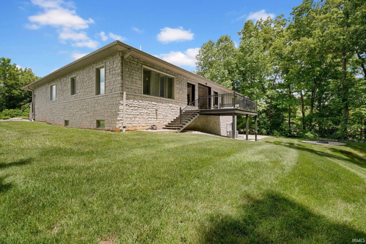 Listing Image 41