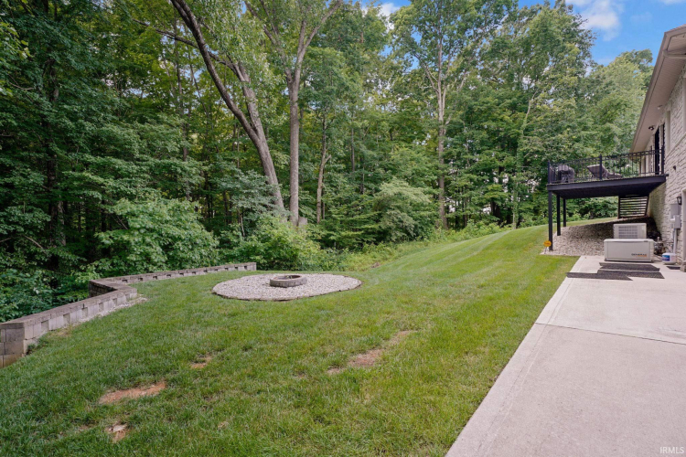 Listing Image 44