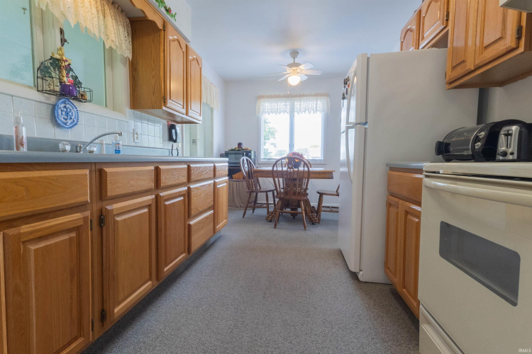 Listing Image 23