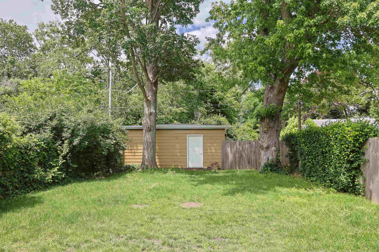 Listing Image 46