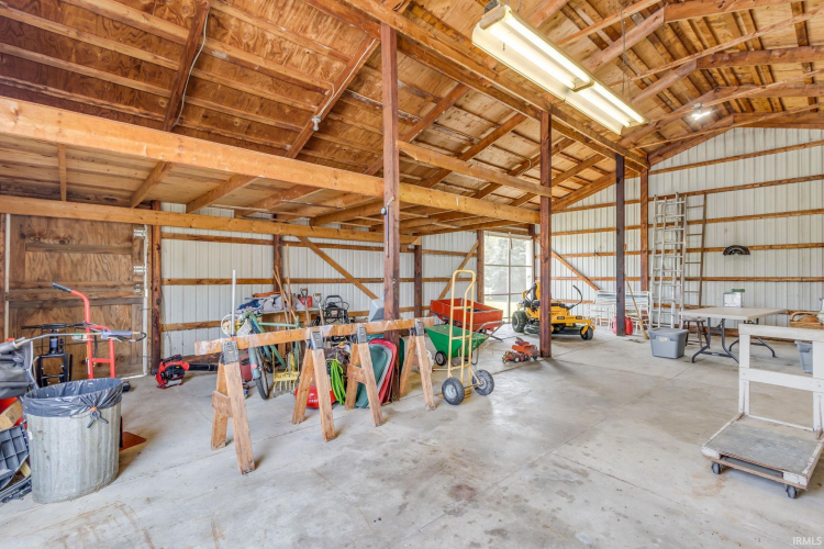 Listing Image 32