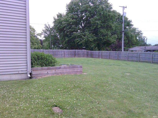Listing Image 5