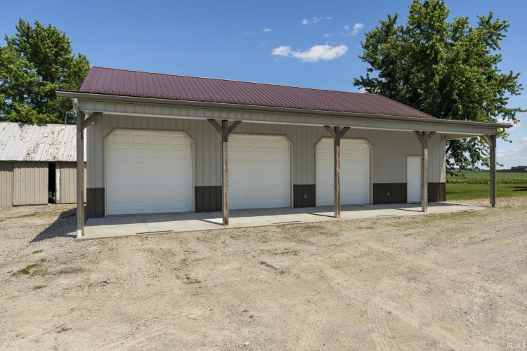 Listing Image 27