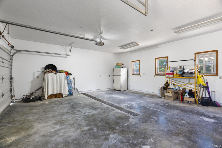 Listing Image 37