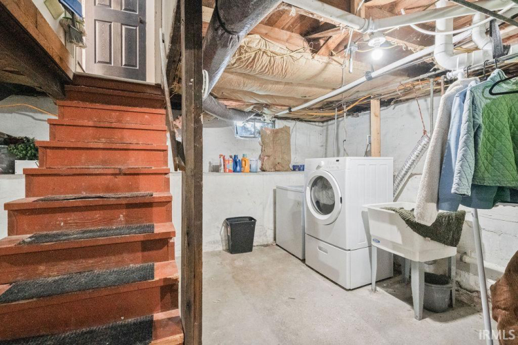 Listing Image 14