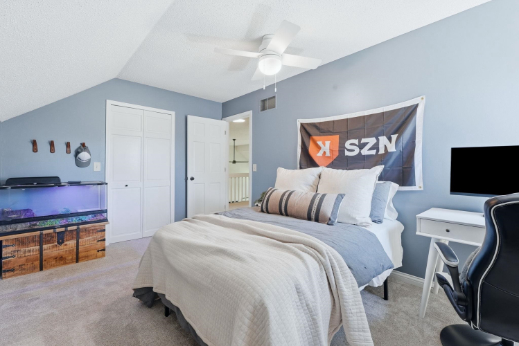 Listing Image 32