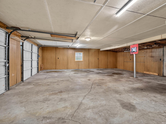 Listing Image 30