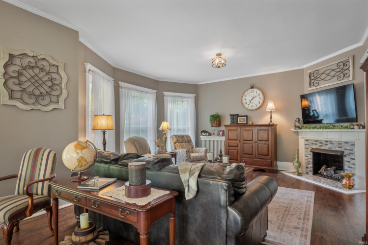 Listing Image 15