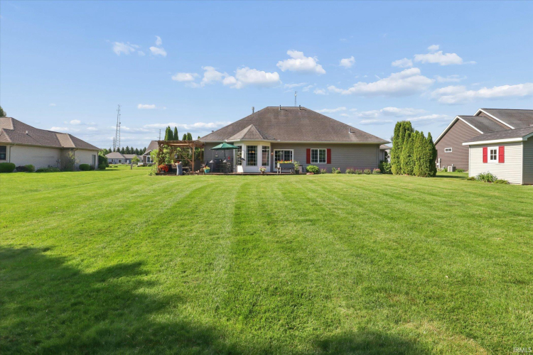 Listing Image 40