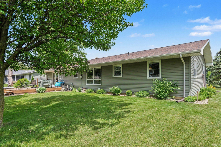Listing Image 25