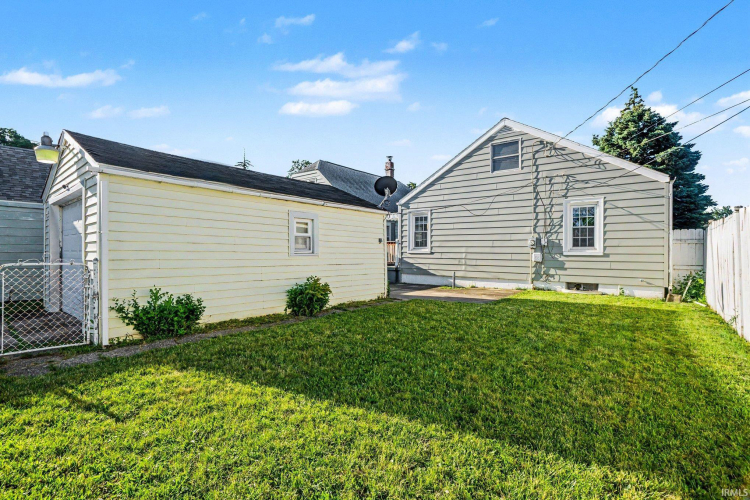 Listing Image 21
