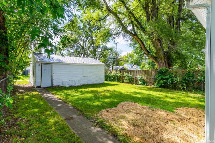 Listing Image 34