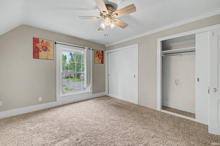 Listing Image 28