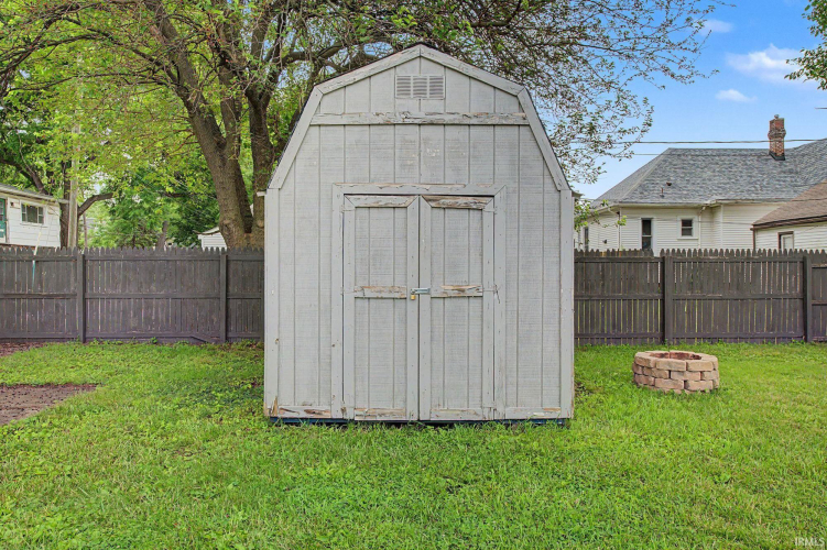 Listing Image 32