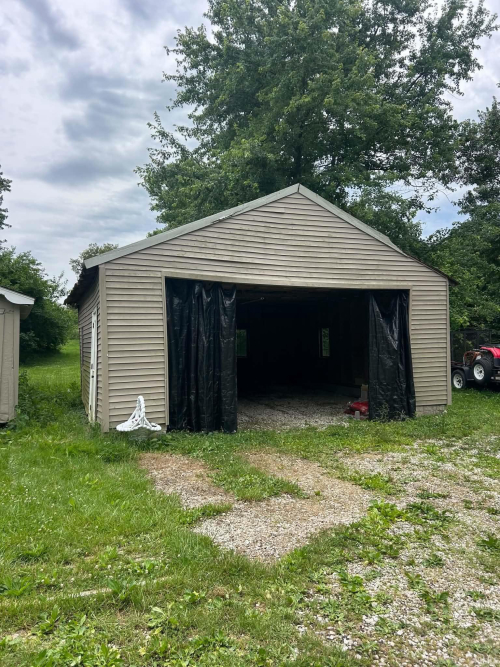 Listing Image 32