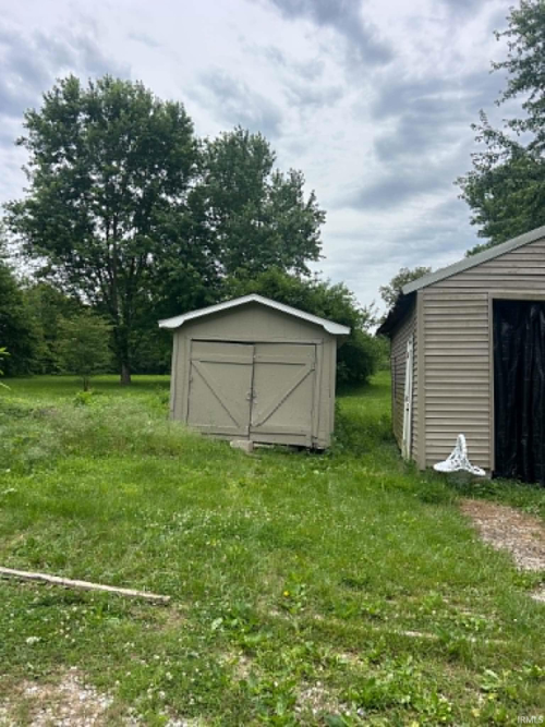 Listing Image 33
