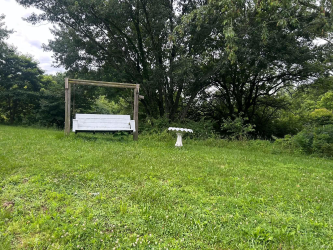 Listing Image 36