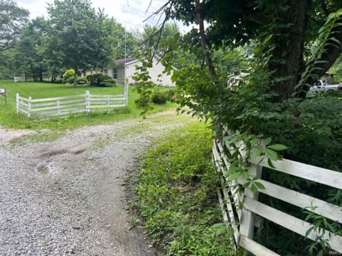 Listing Image 38