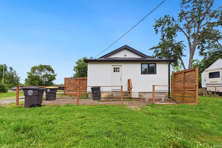 Listing Image 32