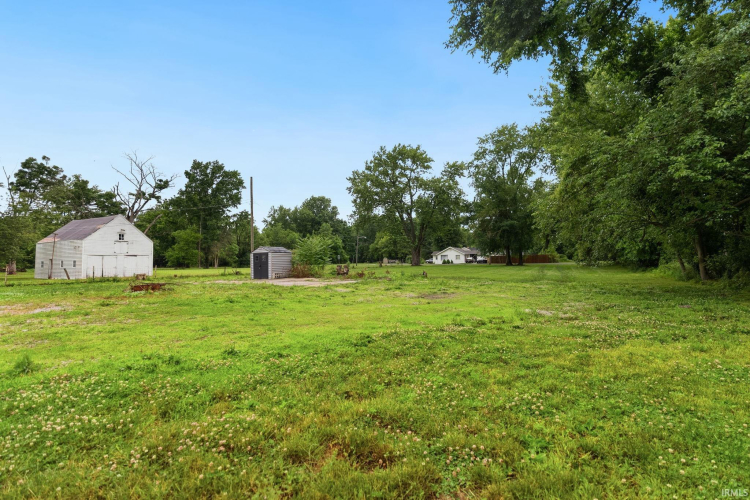 Listing Image 33
