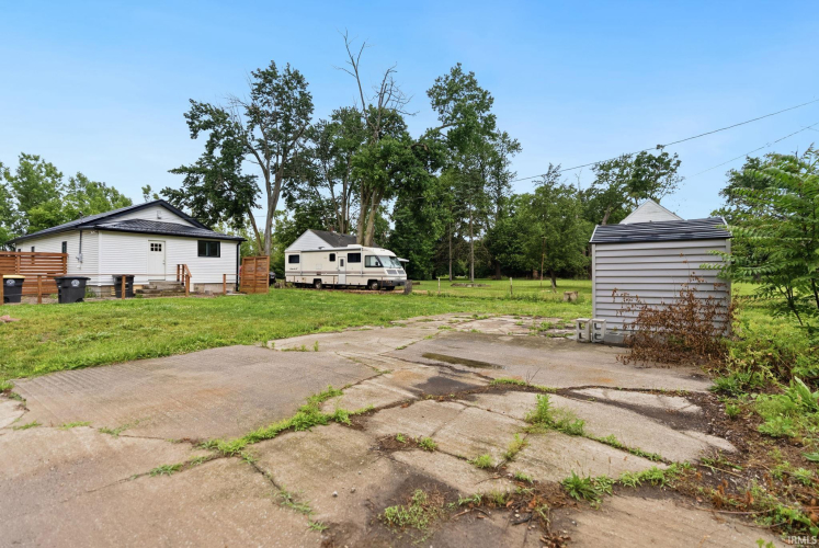 Listing Image 34