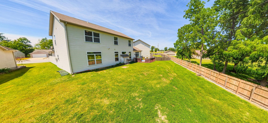 Listing Image 6