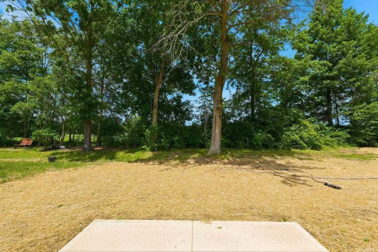 Listing Image 35