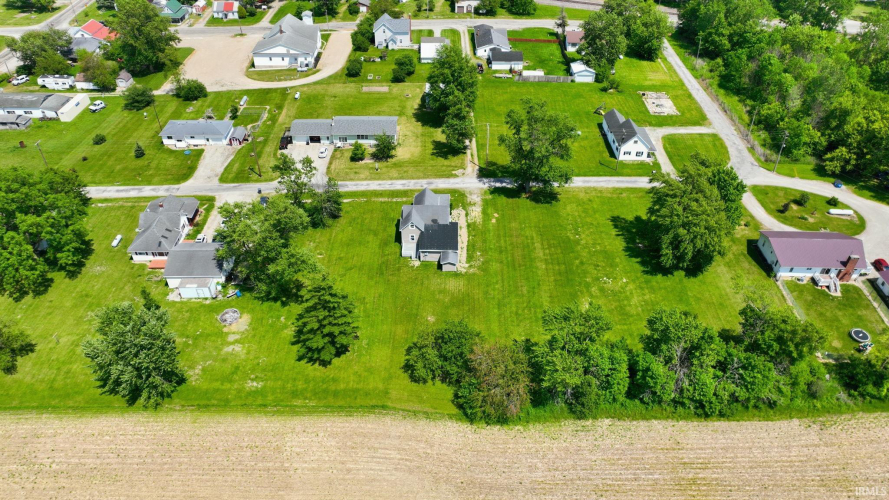 Listing Image 46