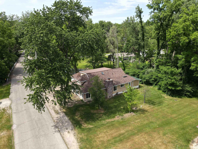 Listing Image 43