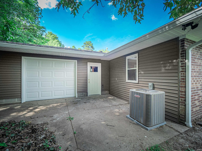 Listing Image 37