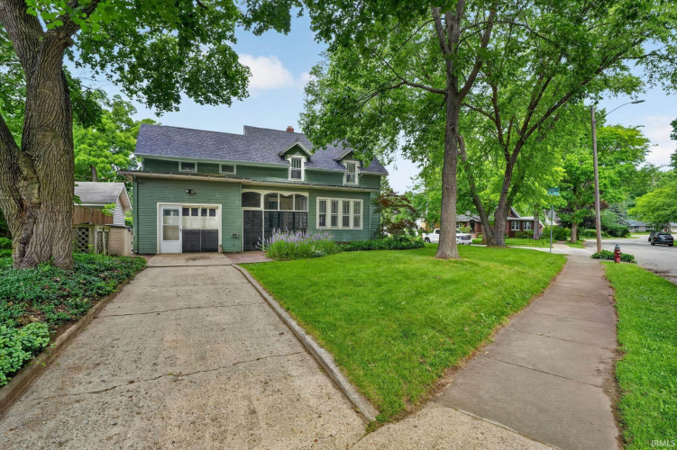 Listing Image 2