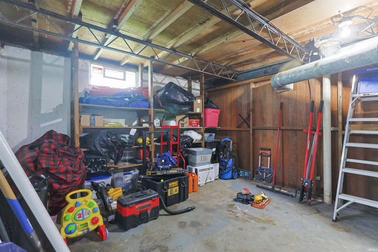 Listing Image 28