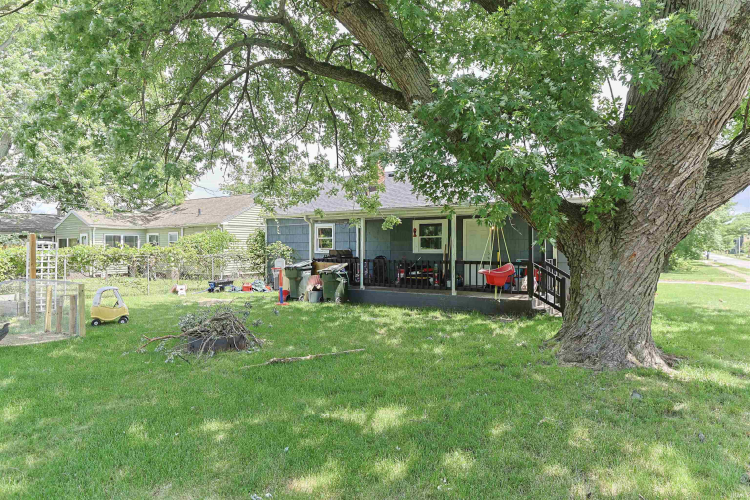 Listing Image 34