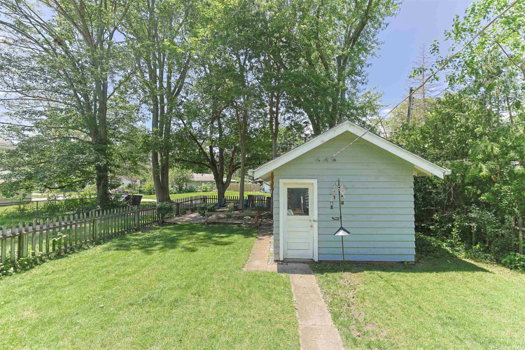 Listing Image 42
