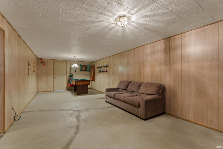 Listing Image 24