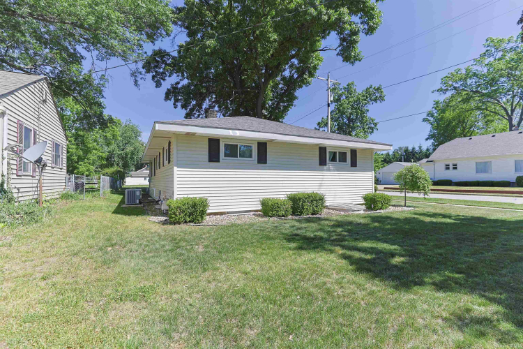 Listing Image 38